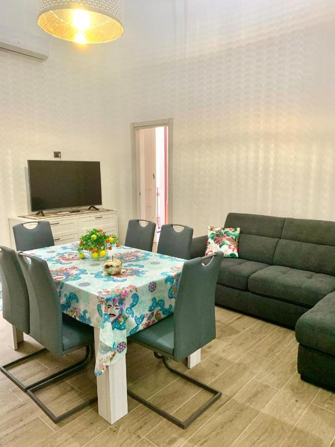 Global Center Catania Apartment ภายนอก รูปภาพ